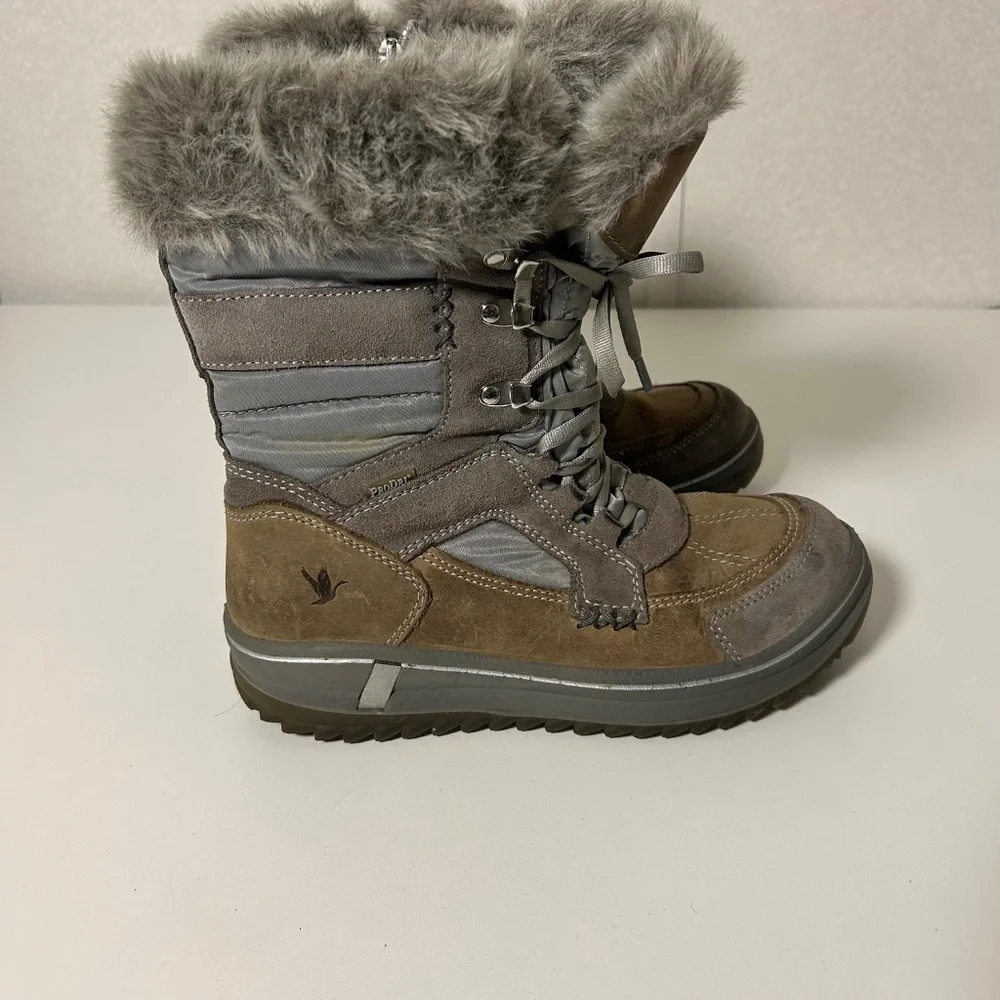 santana canada marta faux fur sherpa lined water resist‎ insulated winter boot 8